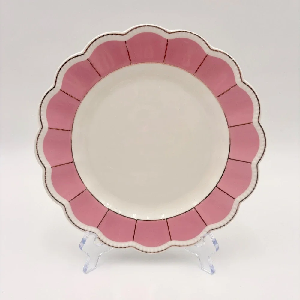 Grace Teaware Pink Scalloped Fine Porcelain Salad‎ Plate Gold Gilt Trim 8 inch